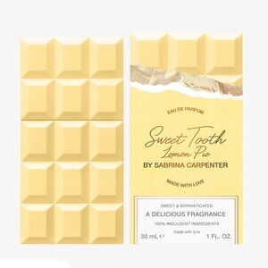 Sabrina Carpenter Sweet Tooth Lemon Pie